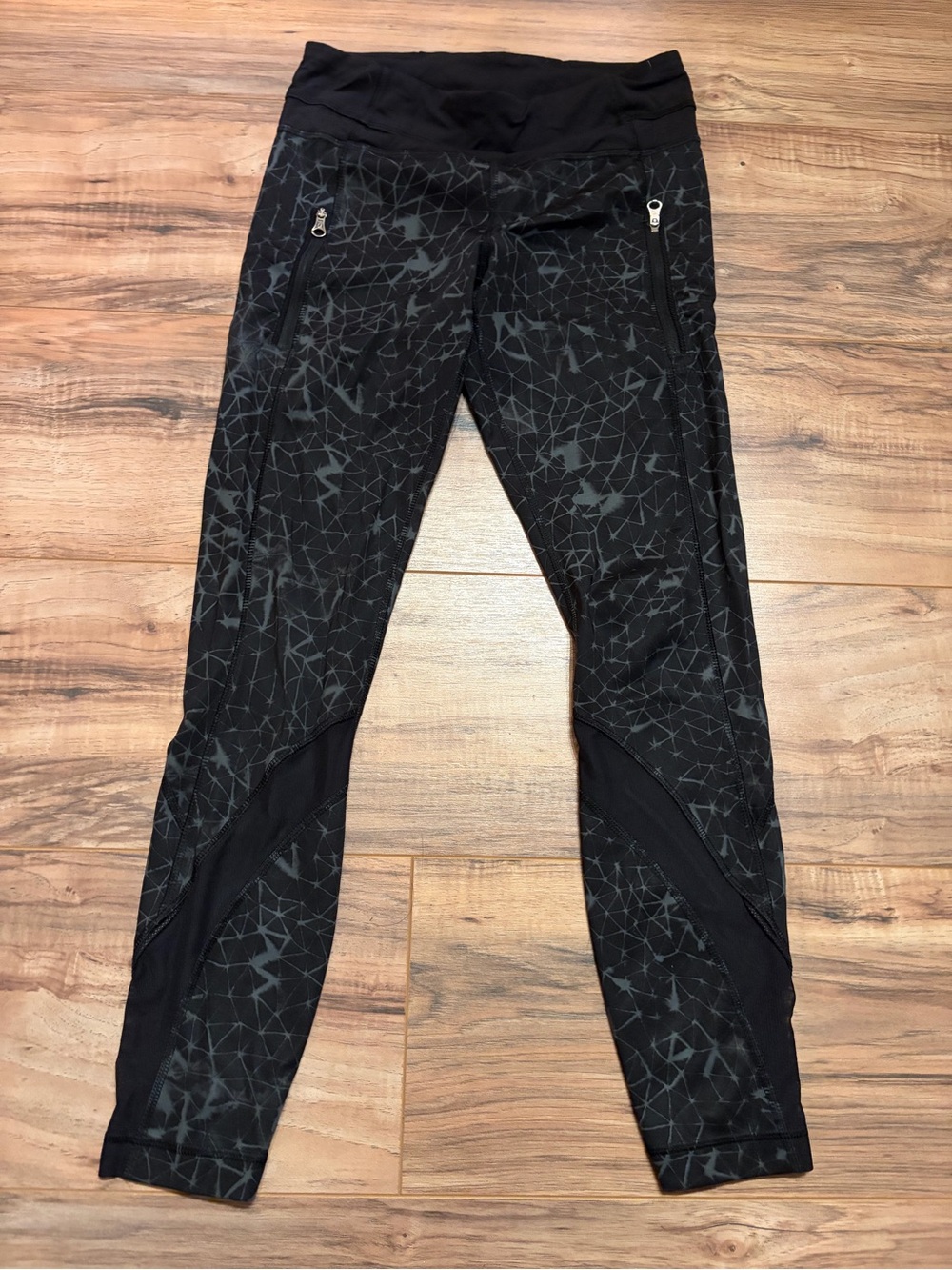 lululemon athletica Black Geometric Mesh-Panel Leggings